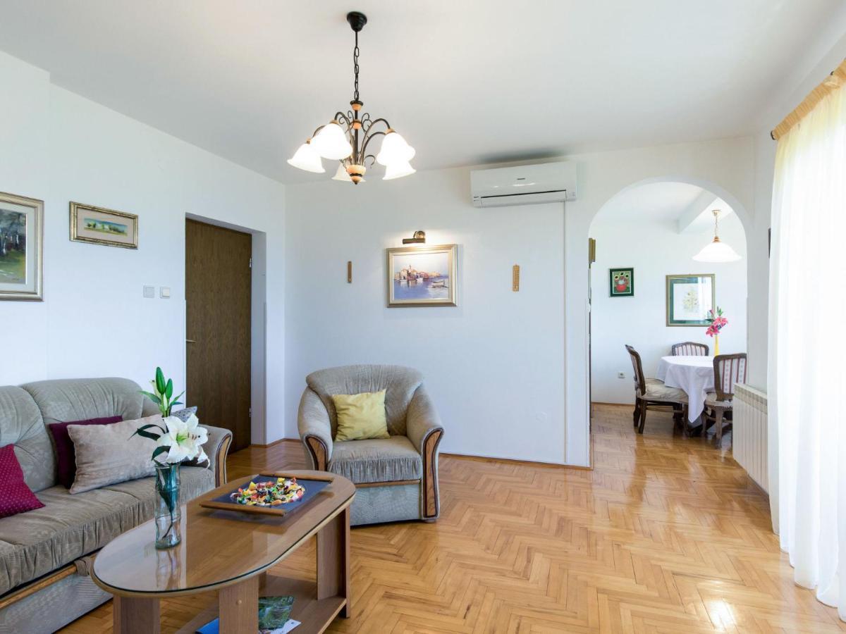 Apartment Luka - Lov218 By Interhome Lovran Εξωτερικό φωτογραφία